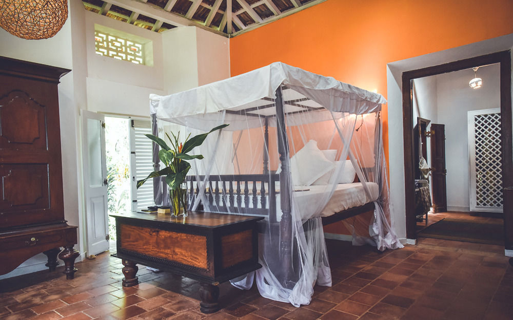 Bed and Breakfast Templeberg Walahanduwa Экстерьер фото