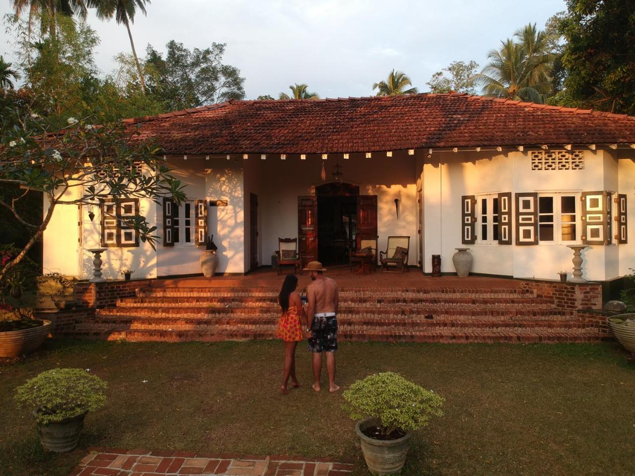 Bed and Breakfast Templeberg Walahanduwa Экстерьер фото